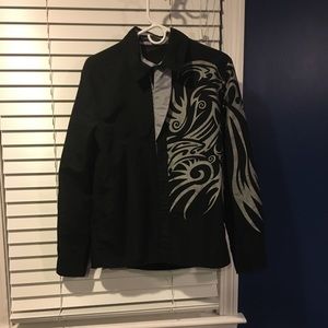 Intricate design dress shirt